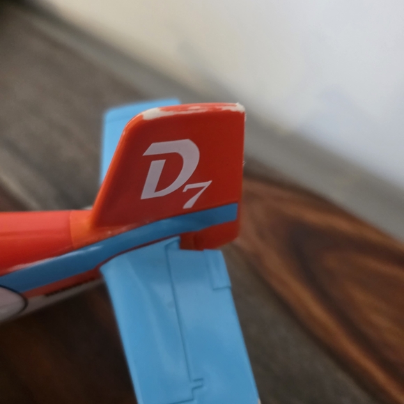 Disney Dusty Crophopper Plane - Vibrant Red, Blue, and White - Picture 9 of 17